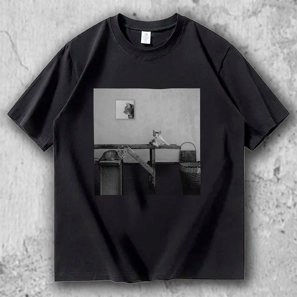 猫 フォトアートTシャツ｜静かな午後 – necome オリジナル