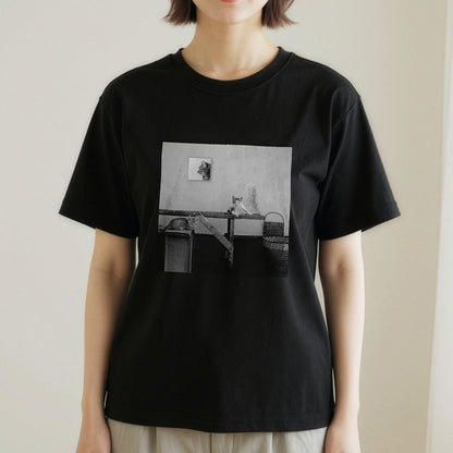 猫 フォトアートTシャツ｜静かな午後 – necome オリジナル