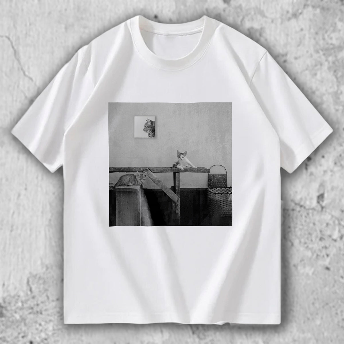 猫 フォトアートTシャツ｜静かな午後 – necome オリジナル