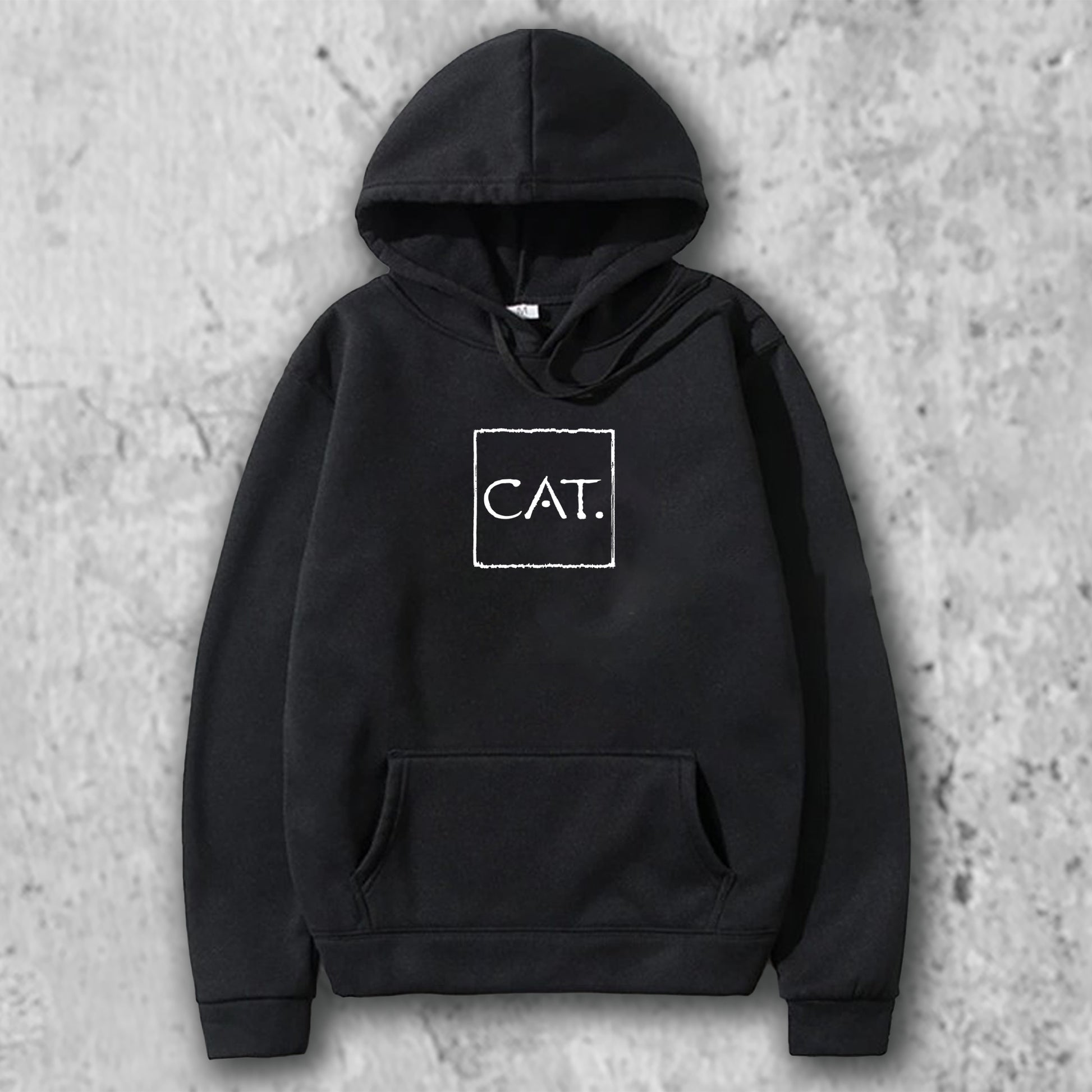 CATロゴマークのパーカーの黒